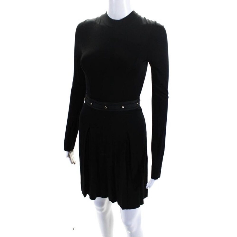 jasmine di milo - Black Dress